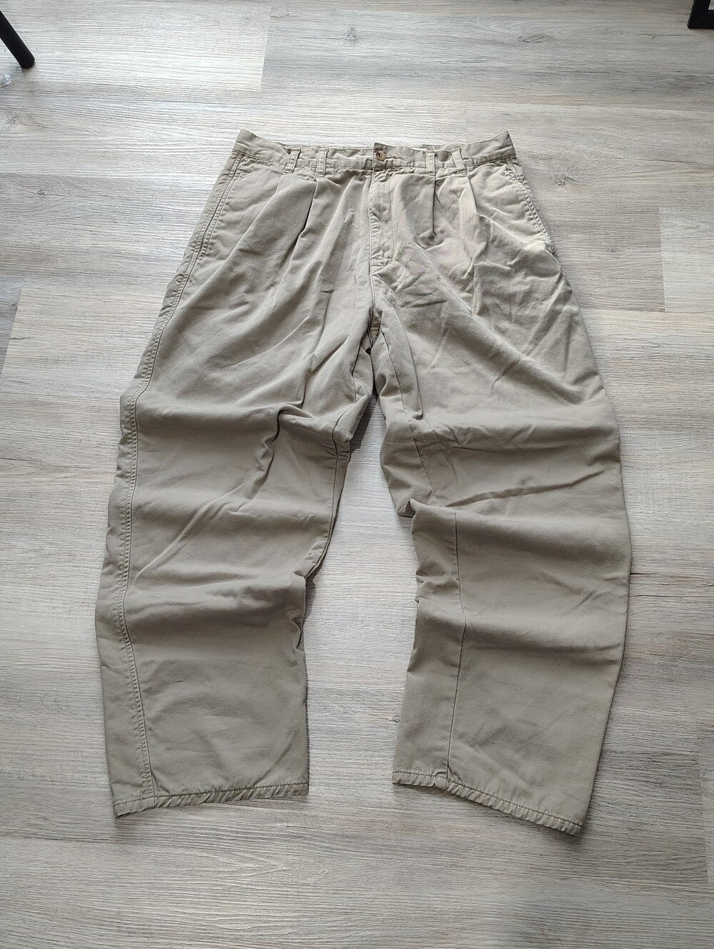 Eddie Bauer Khaki Pleated Pants